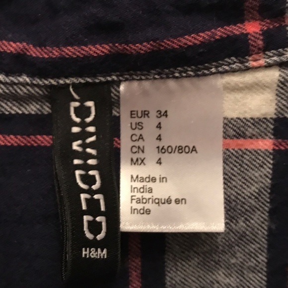 H&M button up tunic - Picture 2 of 3